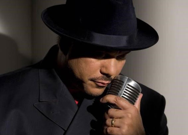 Howard Hewett