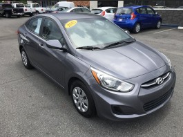 15 Hyundai Accent $2900 Down